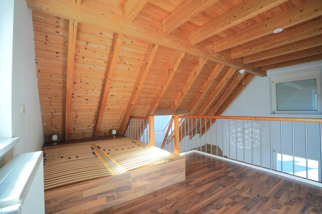 Stillvolle, helle 1-Zimmer-Wohnung 