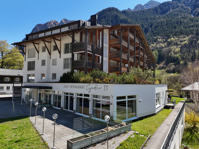 ATTRAKTIVE FERIENWOHNUNG FÜR BIS 6 PERSONEN IN BESTER AUSSICHTLAGE