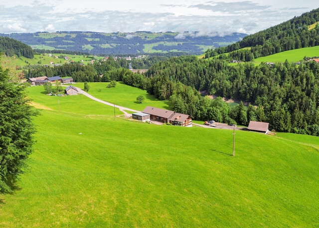 Landwirtschaftliches Anwesen in Alleinlage!
