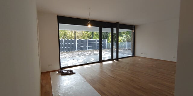 Neuwertige exklusive 3-Zimmer-Wohnung mit Garten im Herzen von Mäder – inkl. Tiefgaragenplatz