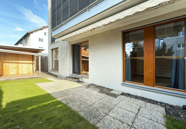 Zentral wohnen, entspannt leben: 2-Zimmerwohnung mit großzügigem Garten