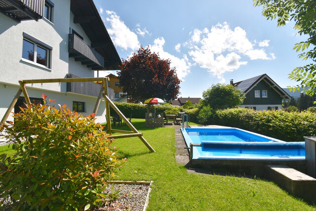 Wunderschönes Einfamilienhaus mit großem Garten inkl. eigenem Pool