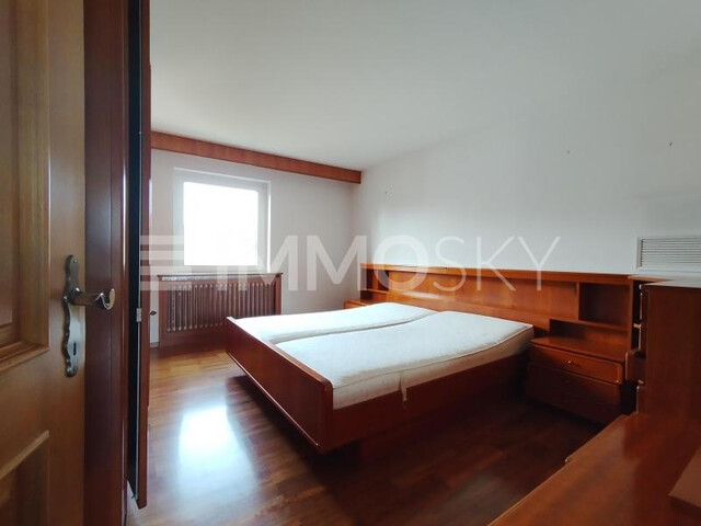 Haus mit großzügigem Grundstück  zentral in Lustenau