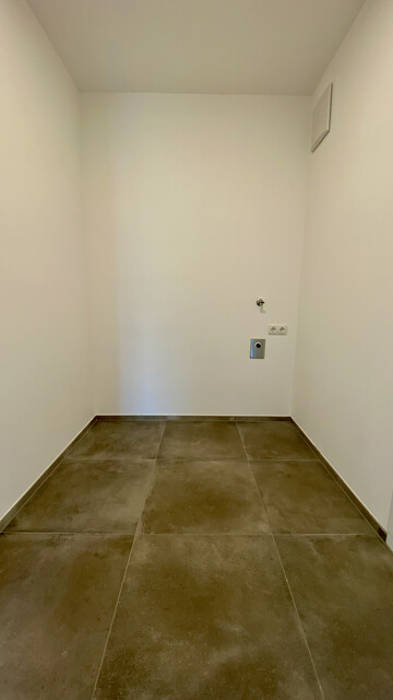 ohne Provision  neuwertige,  moderne 3 Zimmer Terrassenwohnung 