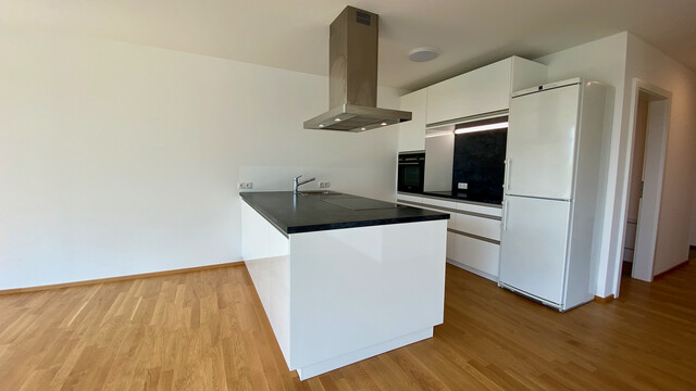 ohne Provision  neuwertige,  moderne 3 Zimmer Terrassenwohnung 