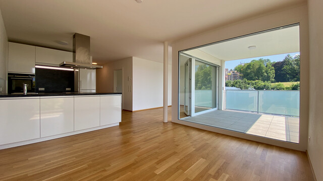 ohne Provision  neuwertige,  moderne 3 Zimmer Terrassenwohnung 