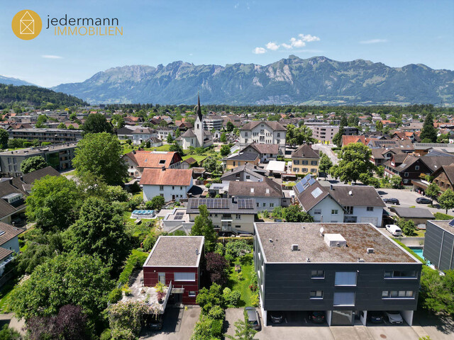 FELDKRICH: INVESTOREN UND EIGENNUTZER AUFGEPASST - FEINE DACHGESCHOSSWOHNUNG MIT HOHER WOHNQUALITÄT