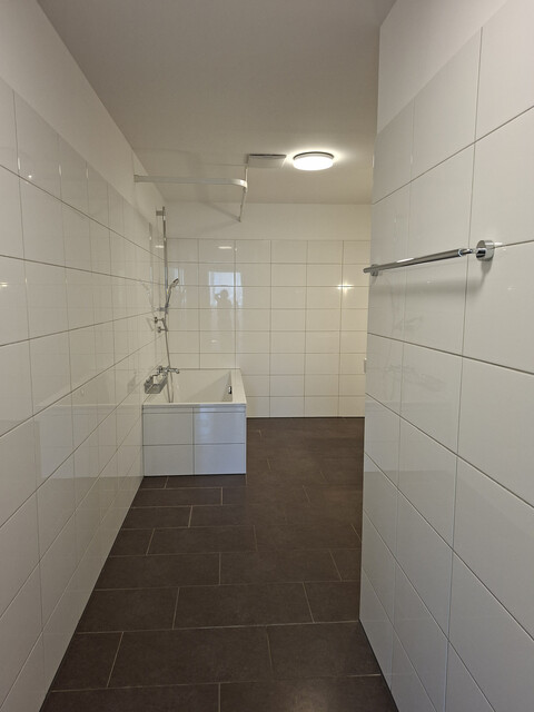 Schöne 3-Zimmer-Wohnung im Zentrum, mit großem Balkon, inkl. TG-Platz