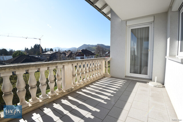 Traumhafte 4 Zimmer Dachgeschosswohnung mit wunderbarem Ausblick in Lustenau!