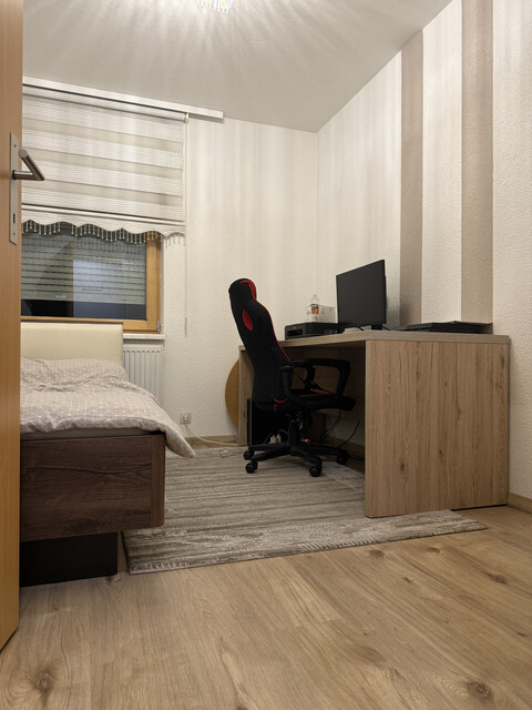 Gepflegte 4 Zimmer Whg. mit herrlicher Aussicht