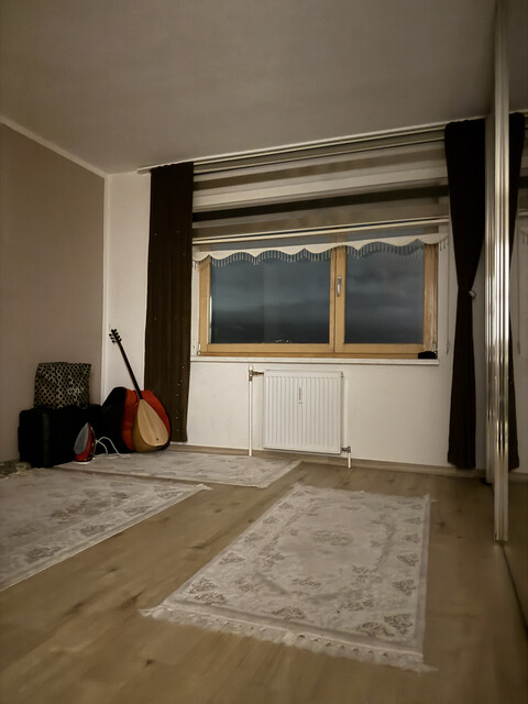 Gepflegte 4 Zimmer Whg. mit herrlicher Aussicht