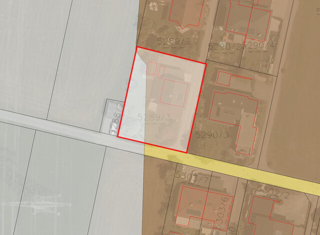 Gartentraum! Neuwertiges Einfamilienhaus mit tollem Garten in idyllischer Lage