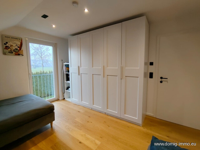 Stilvolles Einfamilienhaus mit Einliegerwohnung, Designausstattung & Traumgarten