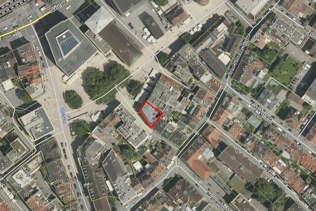 Innenstadt-Luxus: 247 m² pure Eleganz auf zwei Wohnebenen