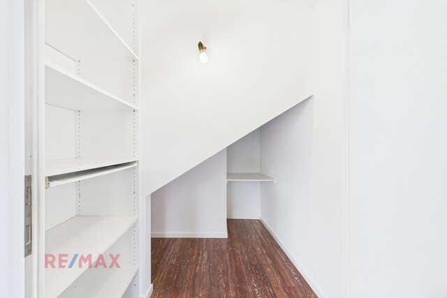 Innenstadt-Luxus: 247 m² pure Eleganz auf zwei Wohnebenen