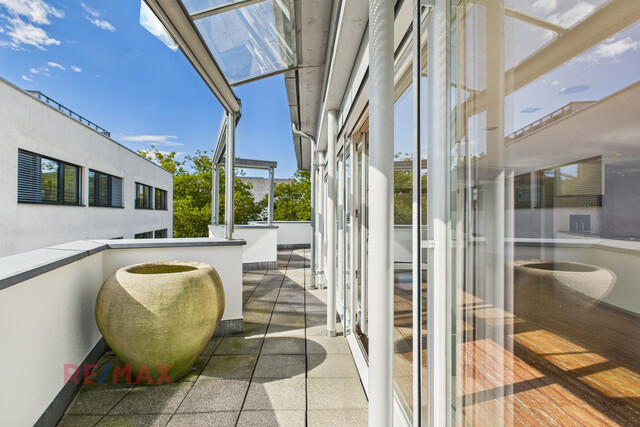 Innenstadt-Luxus: 247 m² pure Eleganz auf zwei Wohnebenen