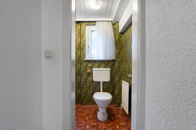 Großzügiges Baugrundstück mit Altbestand - 8 Zimmern, Garten & Bergblick in Rankweil – jetzt entdecken!