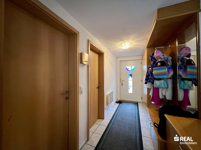 Großzügige 3-Zimmer-Gartenwohnung in Nofels