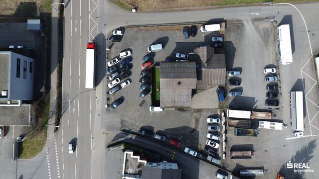 Grundstück mit Potenzial in Superlage für Gewerbe