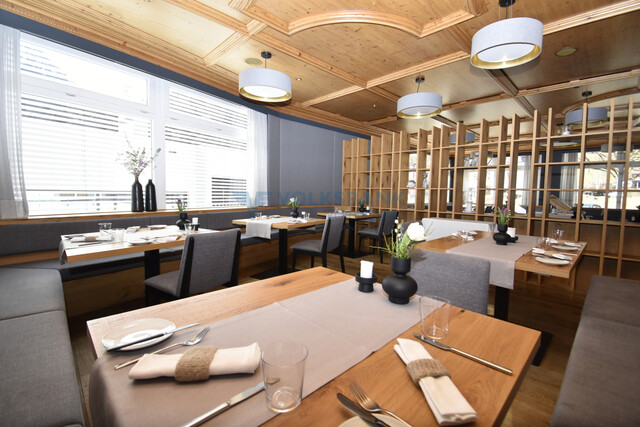 TOLLE MÖGLICHKEIT - Etabliertes Restaurant in Brand!