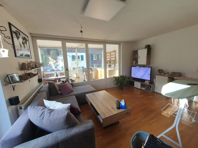 Schöne, helle 3,5-Zimmerwohnung am Dorfpaltz