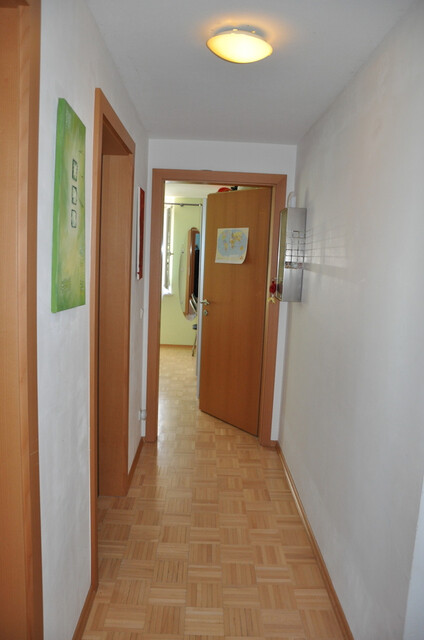 Zentrumsnahe 3-Zimmer-Gartenwohnung mit Terrasse & Tiefgarage