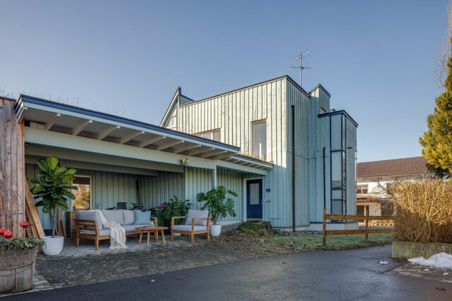 Einzigartiges Öko- Haus mit Traum-Wintergarten und Dachterrasse