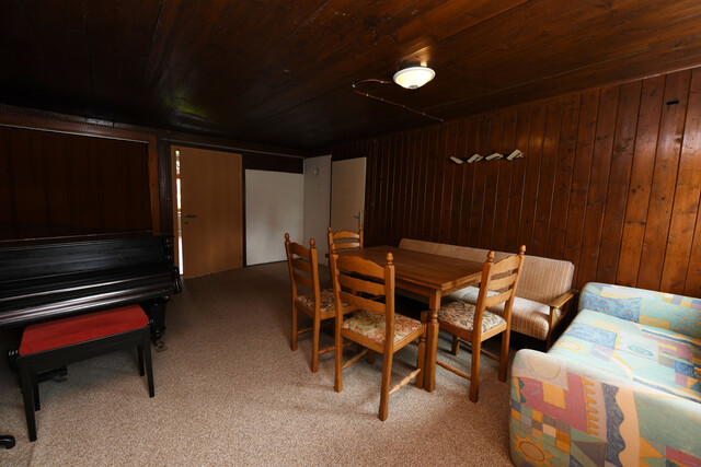 Viel Platz für wenig Geld - große 6 Zimmer Wohnung mit toller Terrasse in Weiler