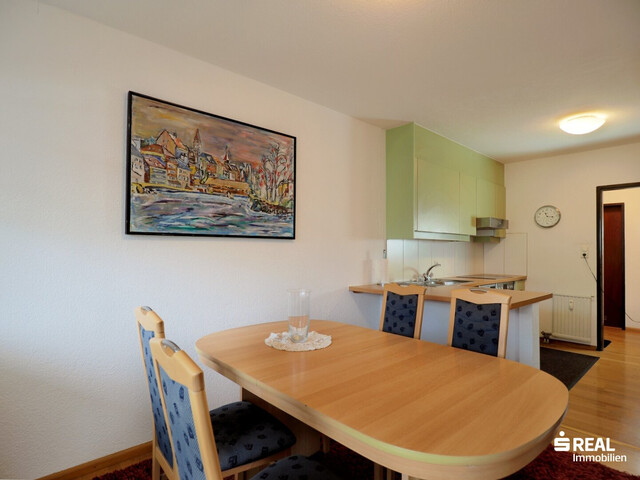 Großzügige 3,5-Zimmer-Dachgeschoßwohnung mit Weitblick!