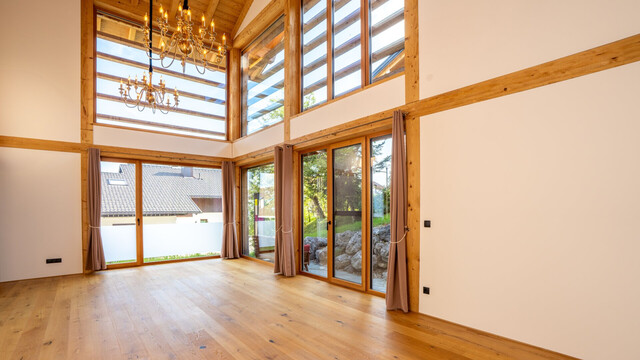 Sulzberg: Exklusives Chalet im modernen Alpenloftstil mit Panoramablick