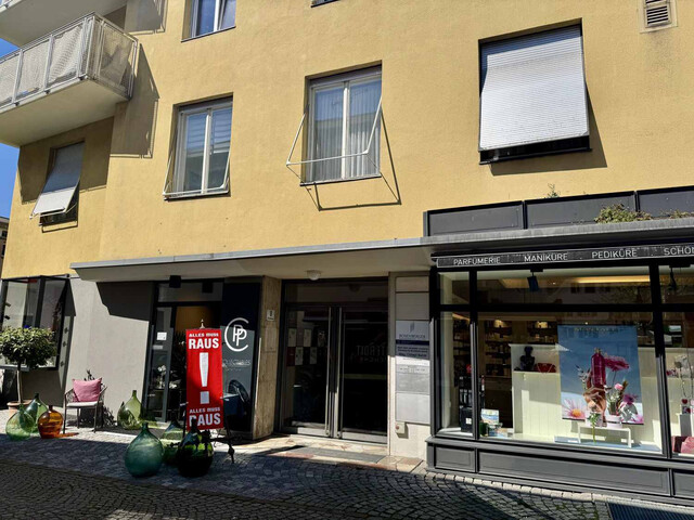 Modernes Geschäftslokal in zentraler Lage