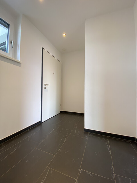 "ohne Provision" geräumige, helle 3 Zimmer Terrassenwohnung 