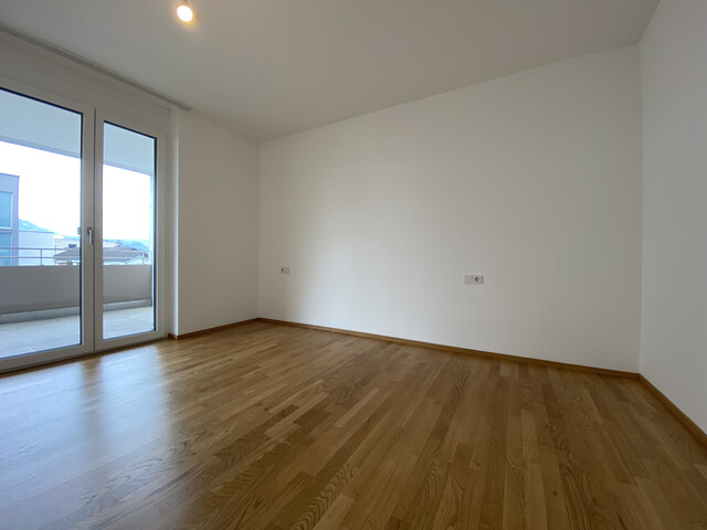 "ohne Provision" geräumige, helle 3 Zimmer Terrassenwohnung 