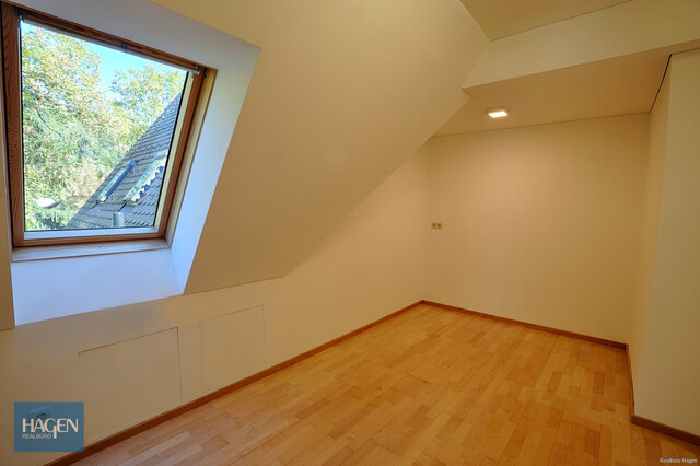 Exklusive Villenwohnung in Privater Parkanlage - Kennelbach