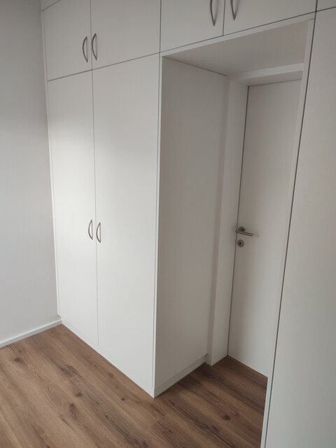 Frisch renovierte Wohnung im Dachgeschoss für 1-Personen-Haushalt