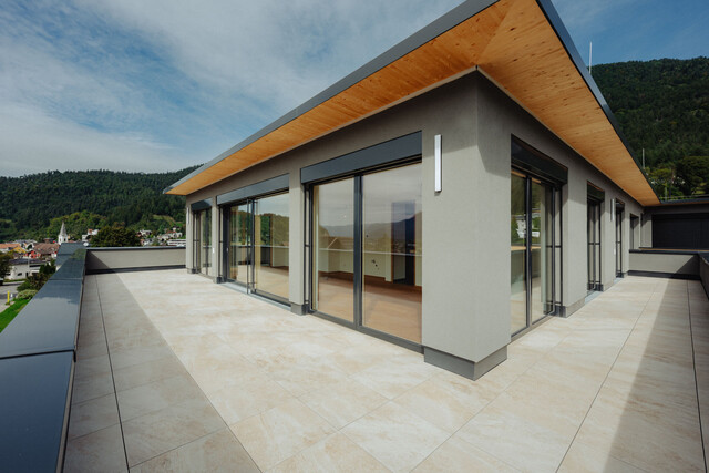 4-Zimmer Penthousewohnung in sanfter Hanglage