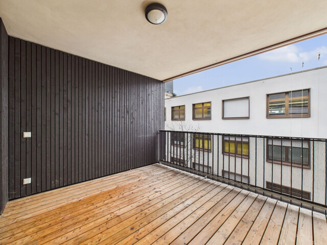 Attraktive, helle 3-Zimmer-Wohnung mit 2 Loggien direkt Am Garnmarkt - Top 41