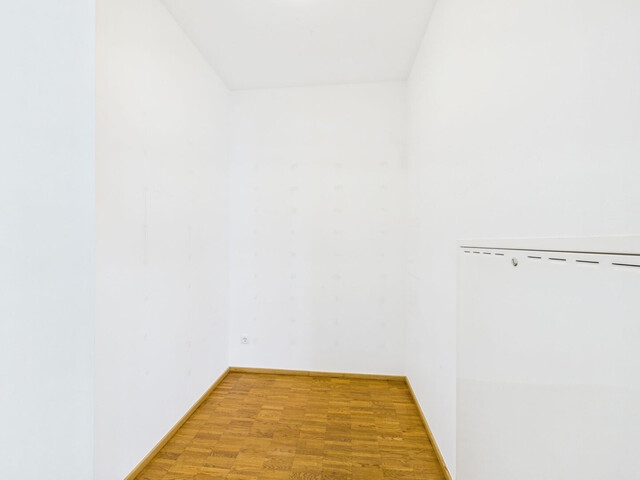 Attraktive, helle 3-Zimmer-Wohnung mit 2 Loggien direkt Am Garnmarkt - Top 41