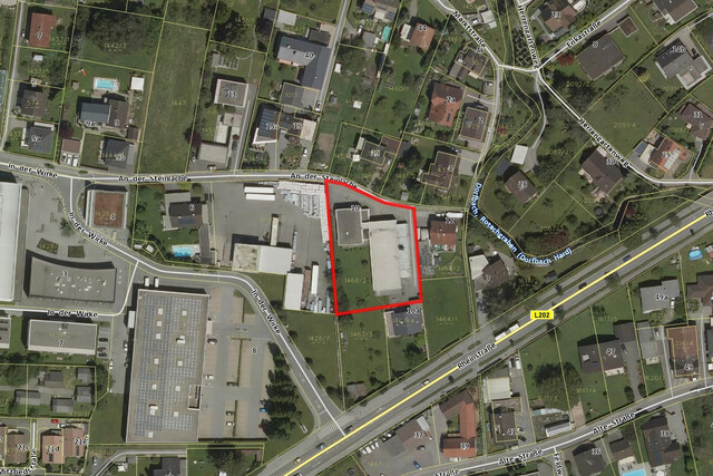 Raum für Wachstum: Lager- und Produktionsfläche mit Büro in Hard