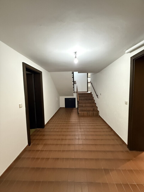 Großes Einfamilienhaus in familienfreundlicher Lage in Göfis zu vermieten!