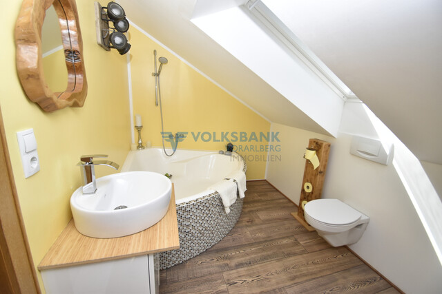 Eckreihenhaus mit viel Platz und Flair!