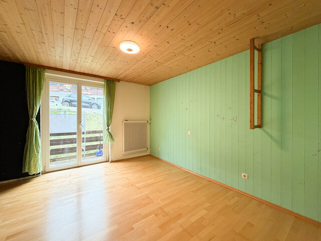 Großzügiges Wohnhaus mit Einliegerwohnung, Werkstatt und viel Potenzial