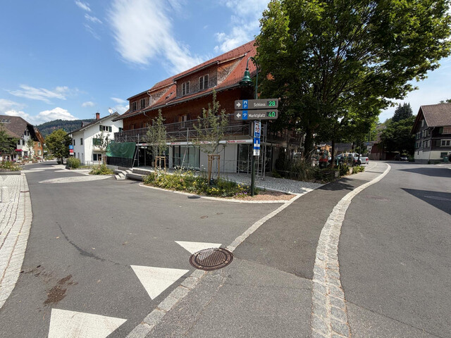Schöne und geräumige 4-Zimmerwohnung mit Balkon im Herzen von Wolfurt