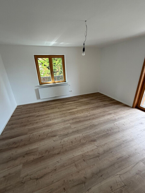 Schöne und geräumige 4-Zimmerwohnung mit Balkon im Herzen von Wolfurt