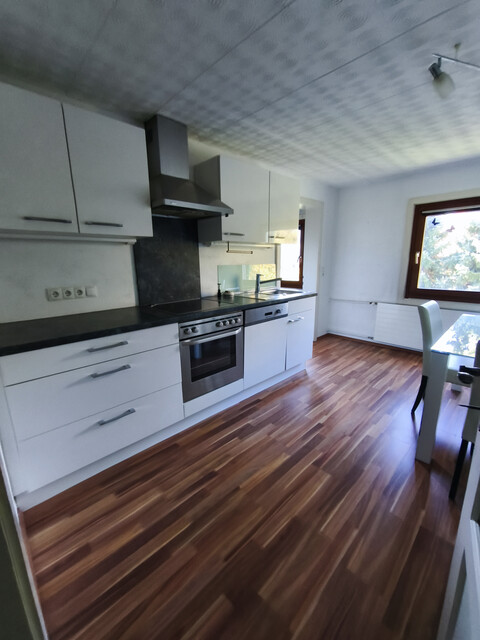 Gemütliche, helle 2-Zimmer-Wohnung in zentraler Lage in Göfis