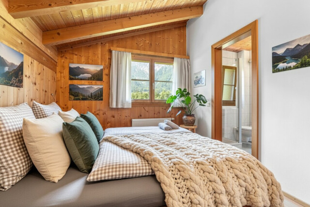 Einzigartiges Chalet mit Freizeitwohnsitz in Bartholomäberg: 6 Zimmer, Garten und Terrasse- ideal für den anspruchsvollen Kunden!