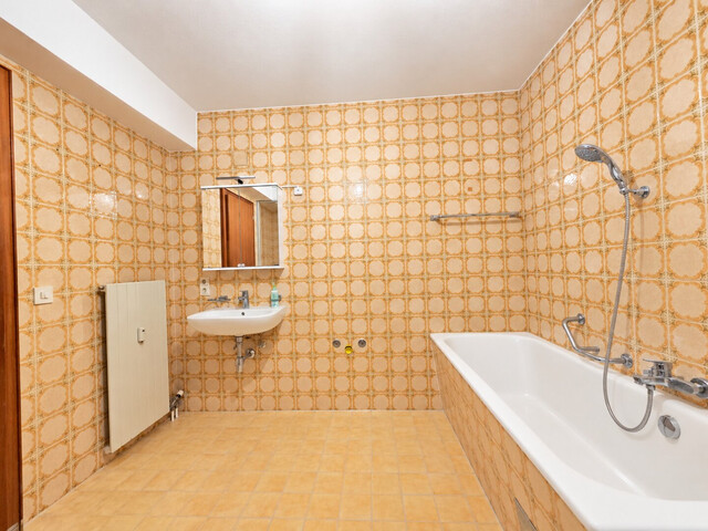 Renovierte 3-Zimmer-Wohnung mit großzügigen Terrassen mitten in Feldkirch!