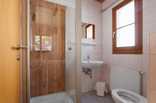 Exklusives Chalet mit Freizeitwohnsitz in Bartholomäberg: 6 Zimmer, Garten und Terrasse- ideal für den anspruchsvollen Kunden!