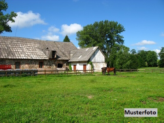 Ehem. landwirtschaftl. Hofstelle