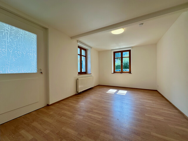 "ohne Provision" gemütliche 2 Zimmer Wohnung mit Gartenmitbenützung